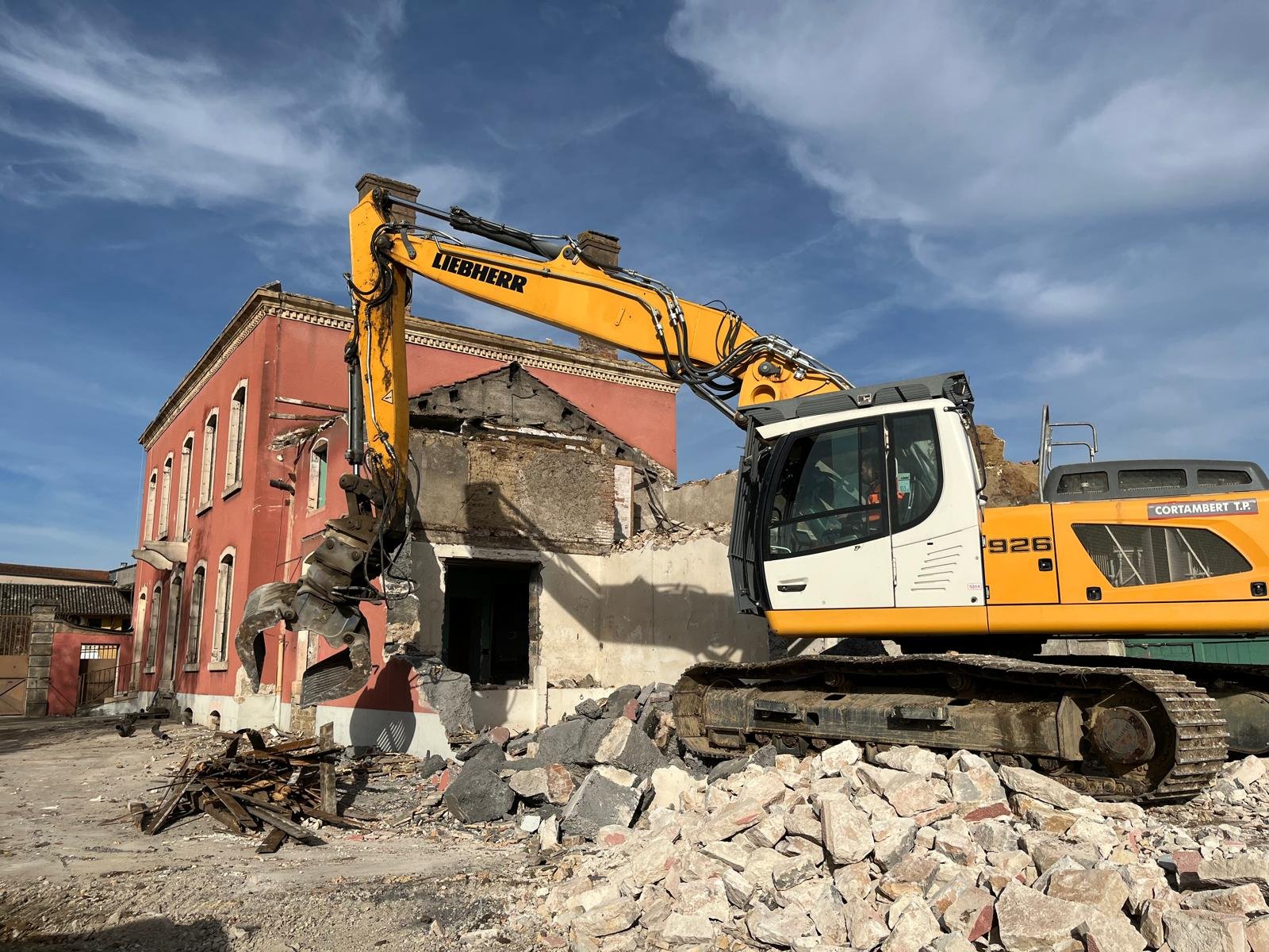 Démolition — Cortambert TP